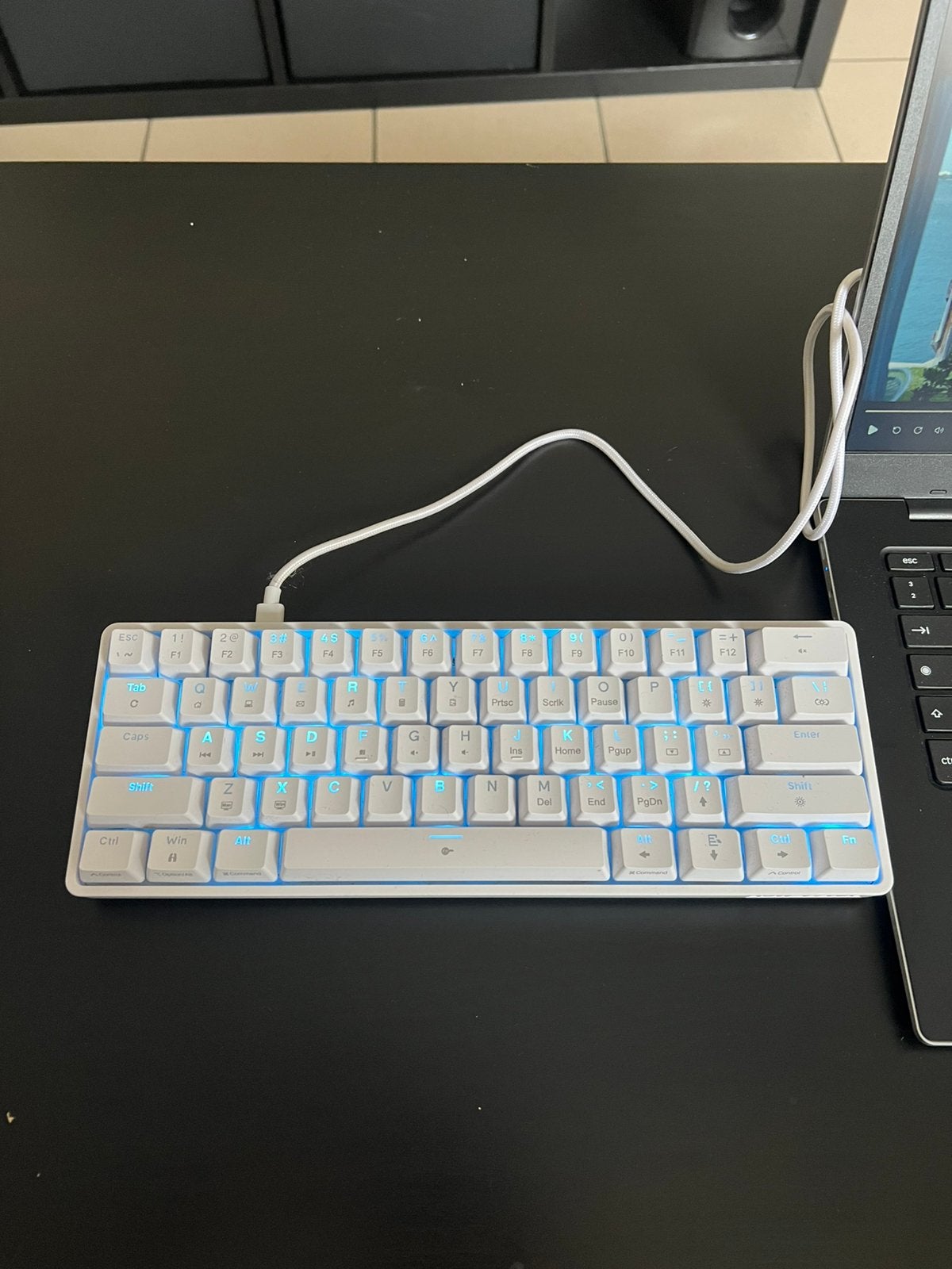 Clavier mécanique Gamer 60% DIERYA DK61SE - Blanc (QWERTY), Computers en Software, Toetsenborden, Ophalen, Qwerty, Zo goed als nieuw