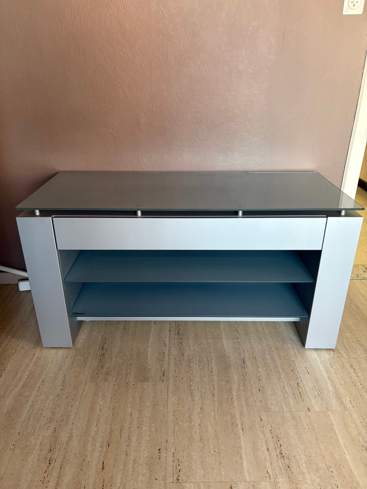 Tv meubel, Enlèvement