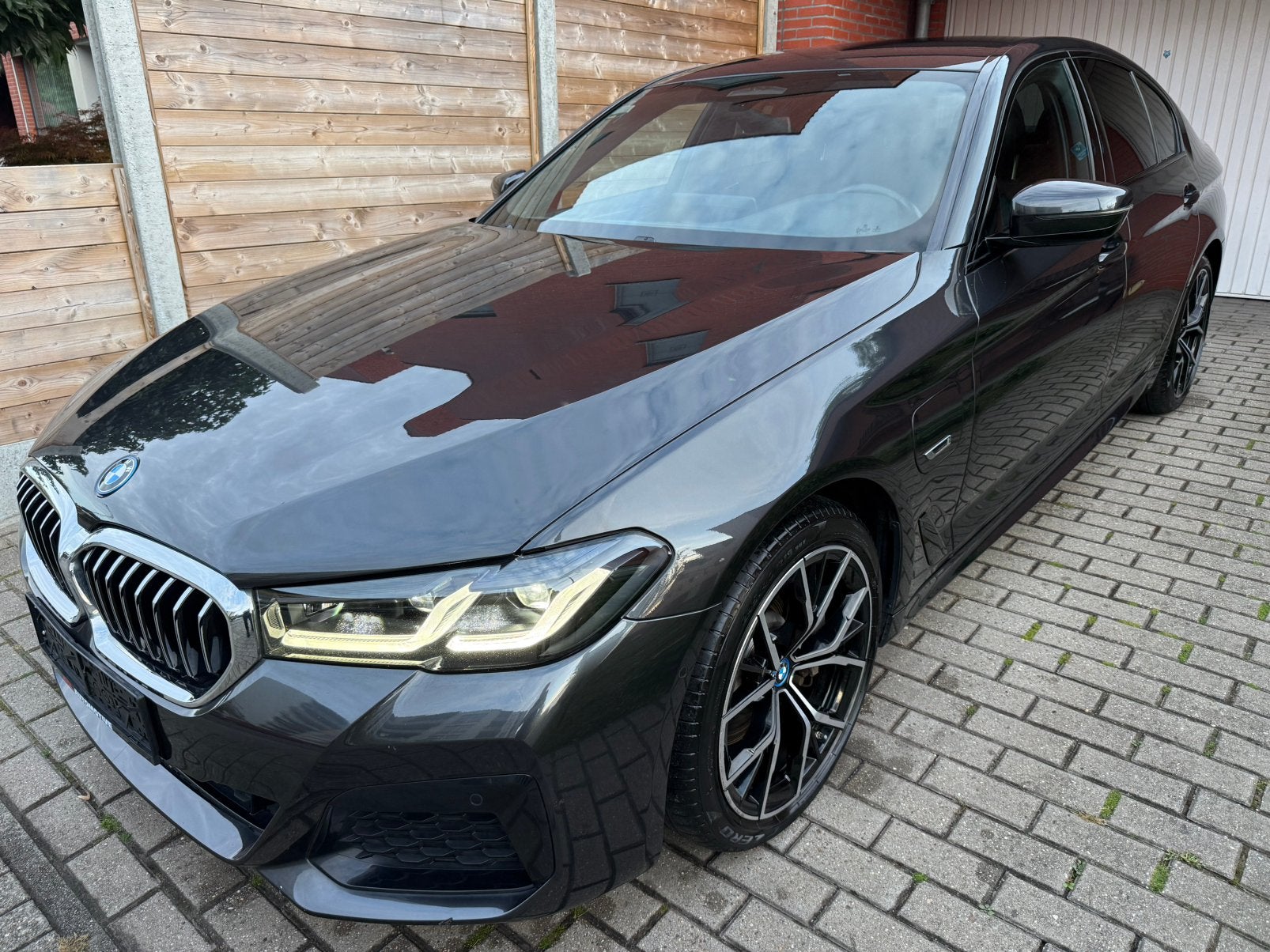 BMW 530e - MPack|ACC|Garantie|BTW Aftrekbaar|, Autos, Cuir, Euro 6, Entretenue par le concessionnaire, Automatique