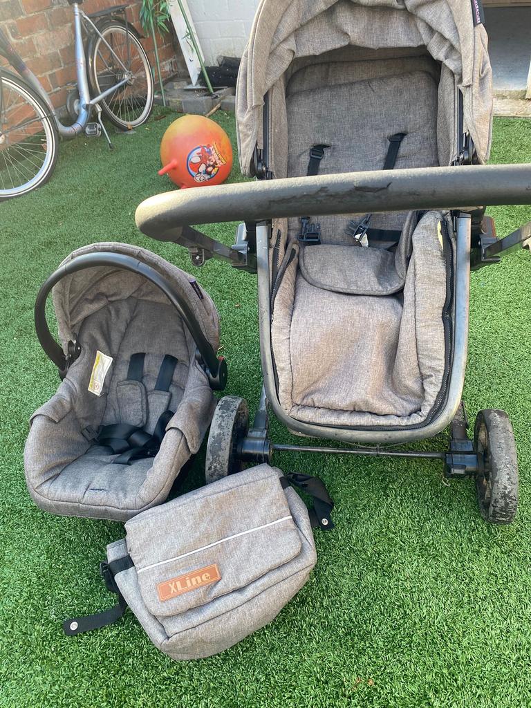 Baby wagen kinderwagen, Kinderen en Baby's, Kinderwagens en Combinaties, Ophalen, Zo goed als nieuw, Kinderwagen