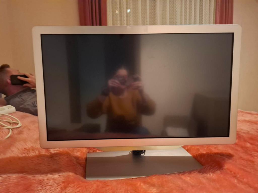 Tv Philips te kopp, Audio, Tv en Foto, Televisies, Ophalen, Philips