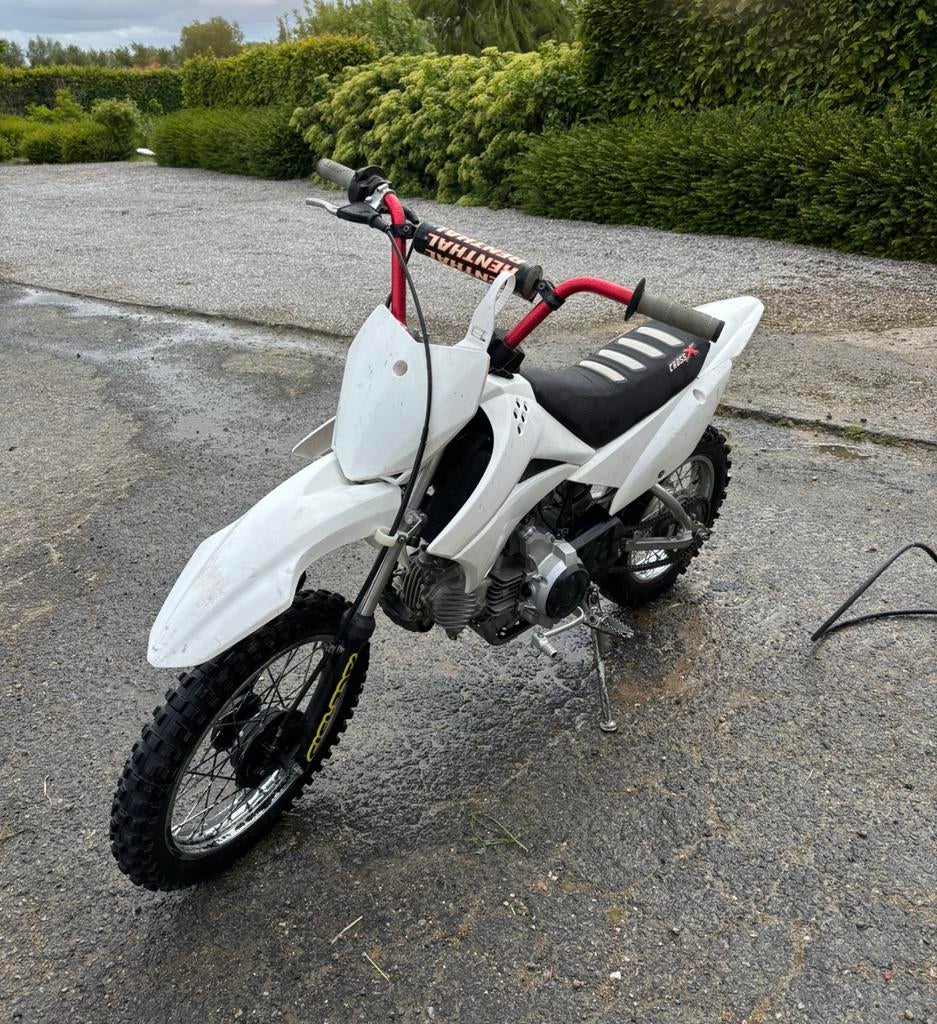 Kawasaki klx110, Fietsen en Brommers, Ophalen, Zo goed als nieuw