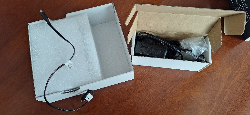 Pro-Ject Accu Box S2, TV, Hi-fi & Vidéo, Enlèvement ou Envoi, Comme neuf