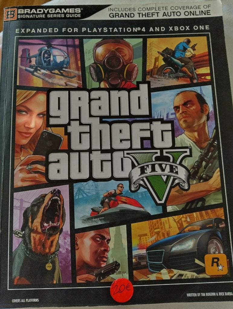 GTA 5 strategie gids ps3/ps4/ps5, Ophalen of Verzenden, Zo goed als nieuw, PlayStation 3