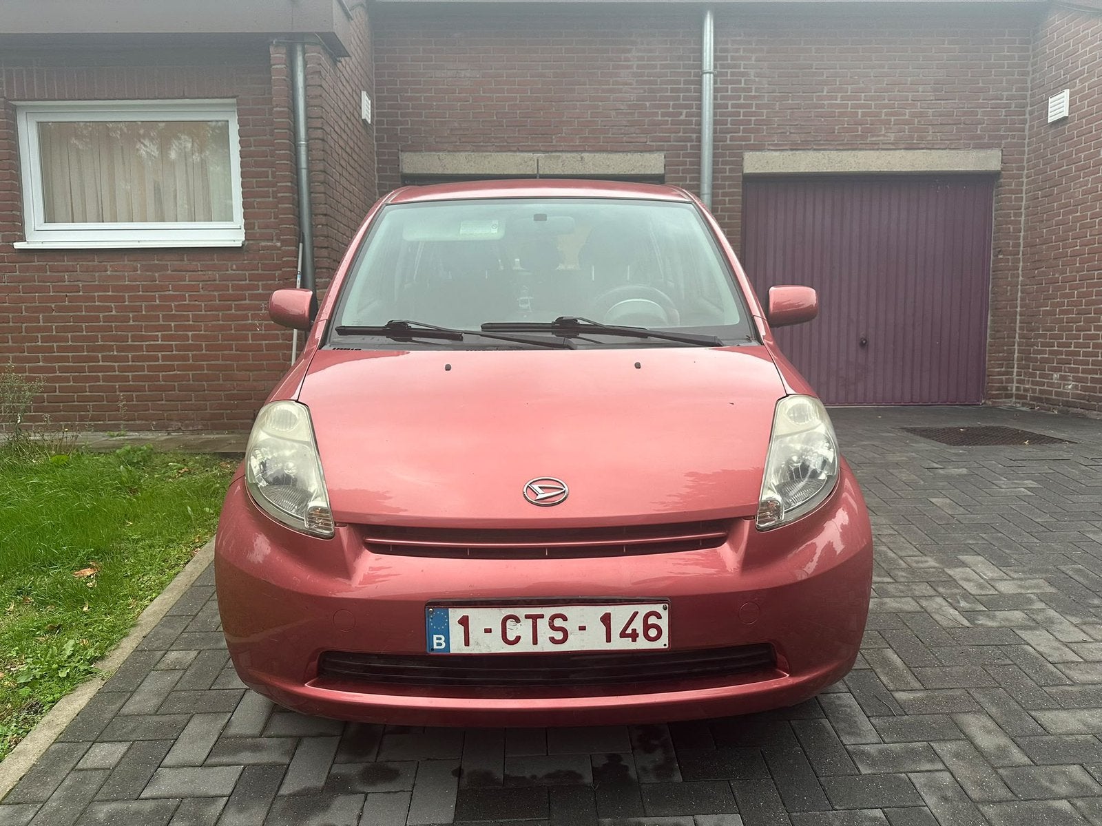 Daihatsu sirion bj.2005 1.0 benzine 132.000km 1400 euro, Auto's, Zwart, Overige kleuren, Sirion, 5 deurs