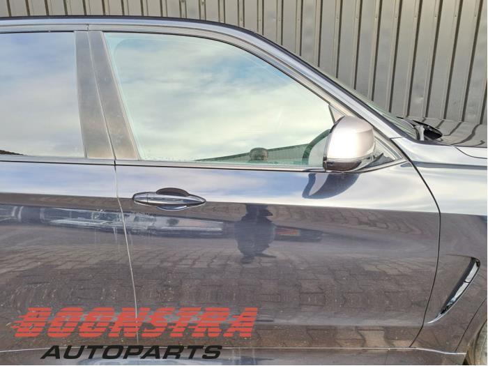 Portière 4portes avant droite d'un BMW X5 (X5 13-) (S34), -, 3 mois de garantie, Utilisé, Porte