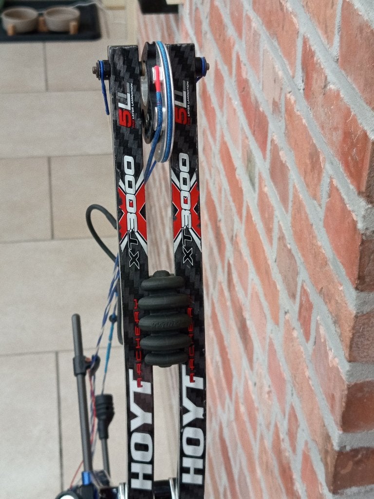 rh hoyt vantage ltd 40-50pond 28,5-32 treklengte, Ophalen, Zo goed als nieuw, Compoundboog