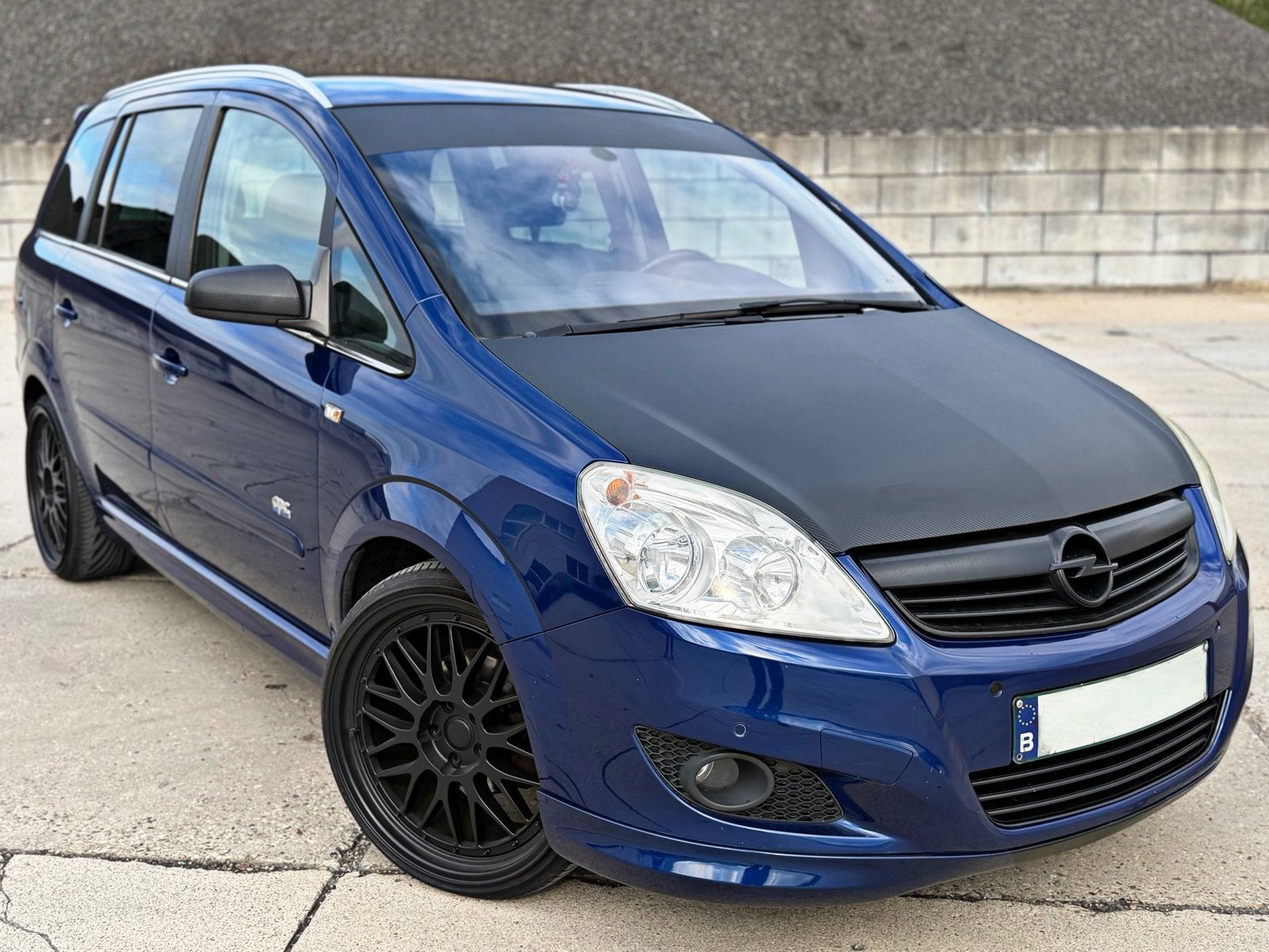 Opel Zafira 1.6i Cosmo 139.000km leder navi 7pl Gekeurd, Autos, Cuir, Achat, 1590 cm³, Boîte manuelle