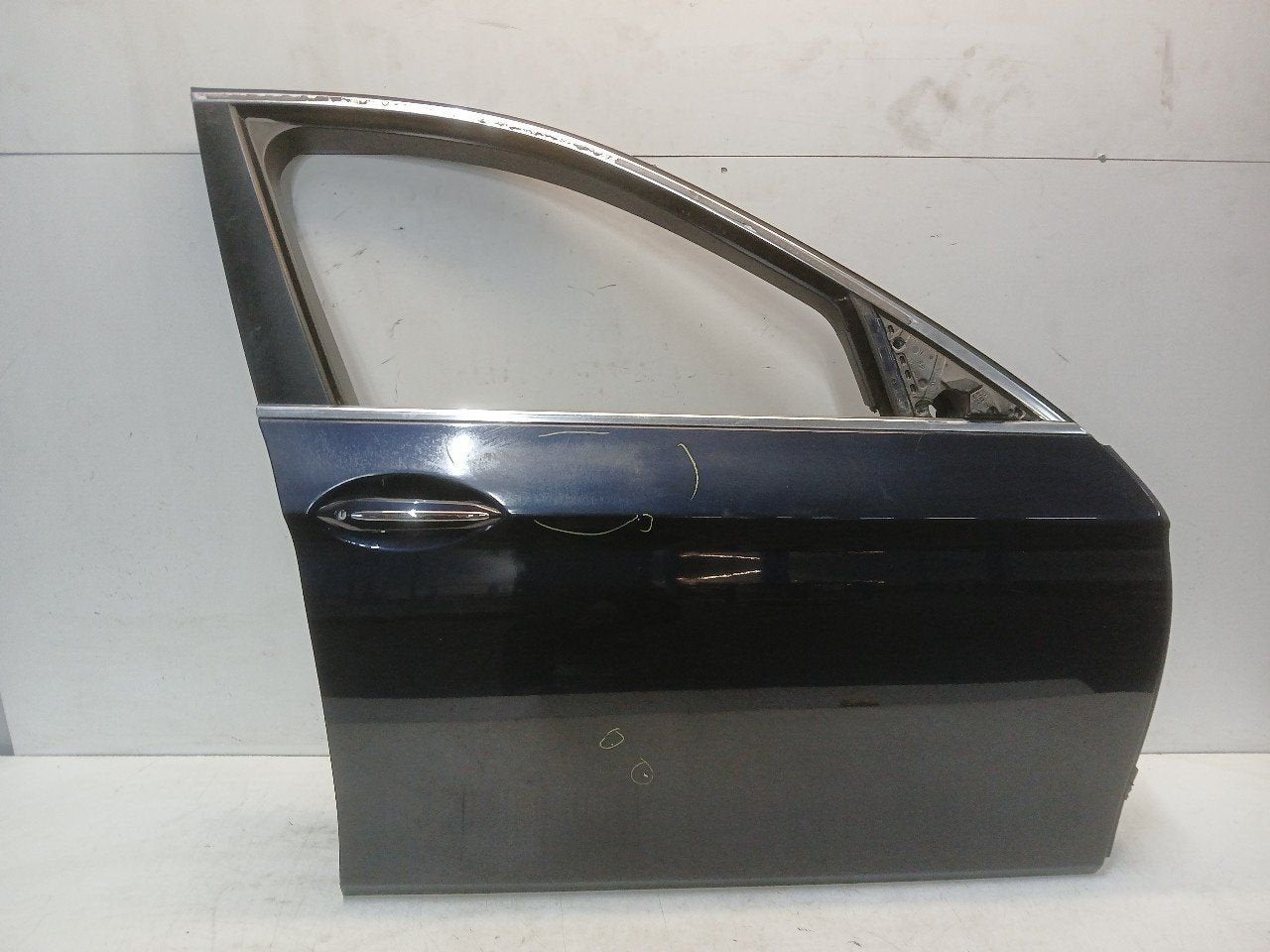 Portier rechts voor BMW 5 serie, BMW, Onderdelen@venauto.nl, Van der Ven Autorecycling B.V., Ettenseweg 76, 4706 PB Roosendaal, The Netherlands