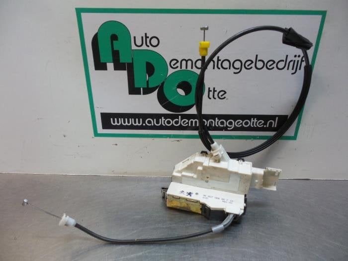 Deurslot Mechaniek 2Deurs rechts van een Citroen C4 (C4 04-), Gebruikt, -, Ophalen of Verzenden, -