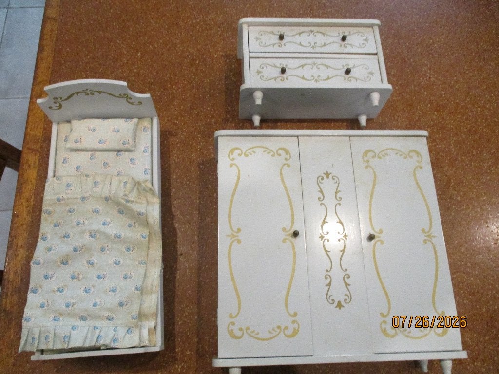 Barbie. Slaapkamer en klederen  jaren 60, Verzenden, Accessoires