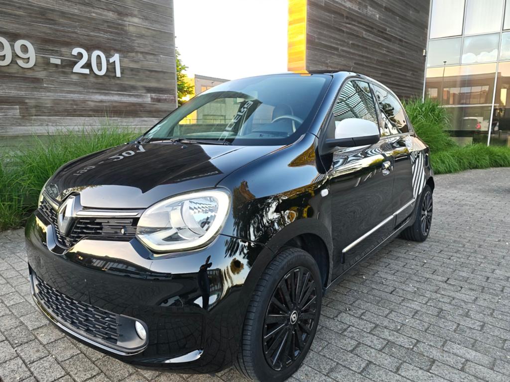 Renault Twingo Urban Night 

Speciale editie 

Jaar 2022, Auto's, Renault, Twingo, Euro 6, Automatische klimaatregeling, Leder