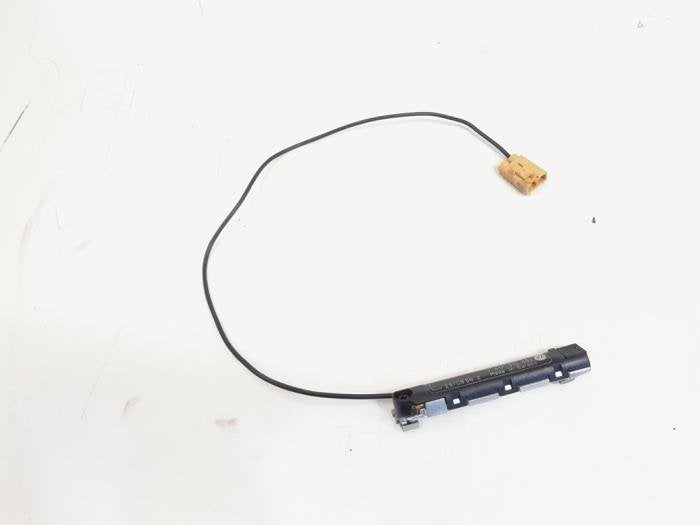 Antenne amplificateur d'un Volkswagen Golf, Volkswagen, -, 3 mois de garantie, Utilisé