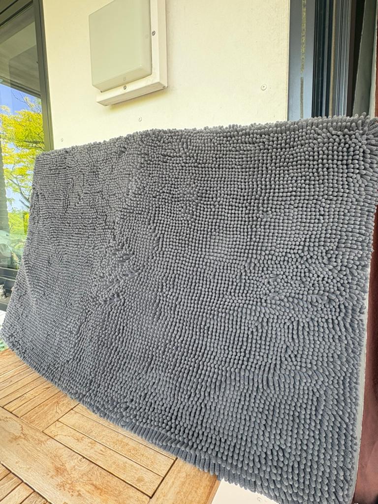 Dirty Dog Cushion, Dieren en Toebehoren, Hondenmanden, Ophalen, Zo goed als nieuw
