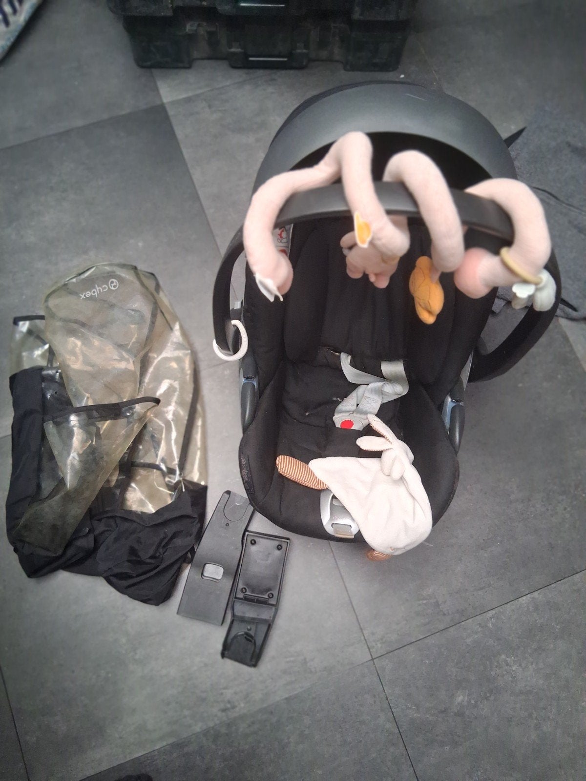 maxi cosi ( siège auto) Cybex comme neuve, Enfants & Bébés, Enlèvement