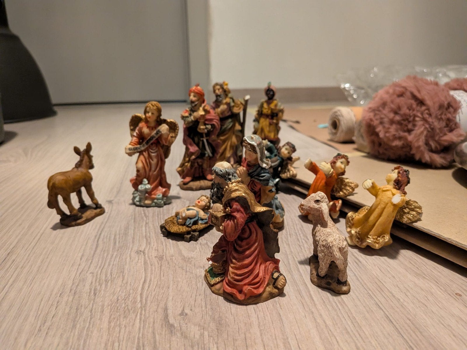 Kerstheiligen, Enlèvement