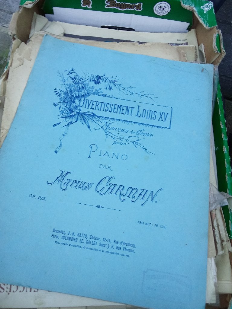 très Anciennes partitions  et des journaux anciens aussi, Enlèvement ou Envoi, Utilisé