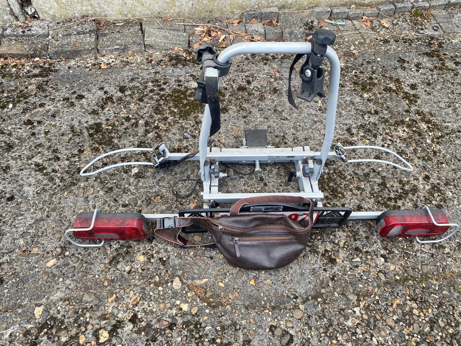 Fiersendrager, Enlèvement, 2 vélos