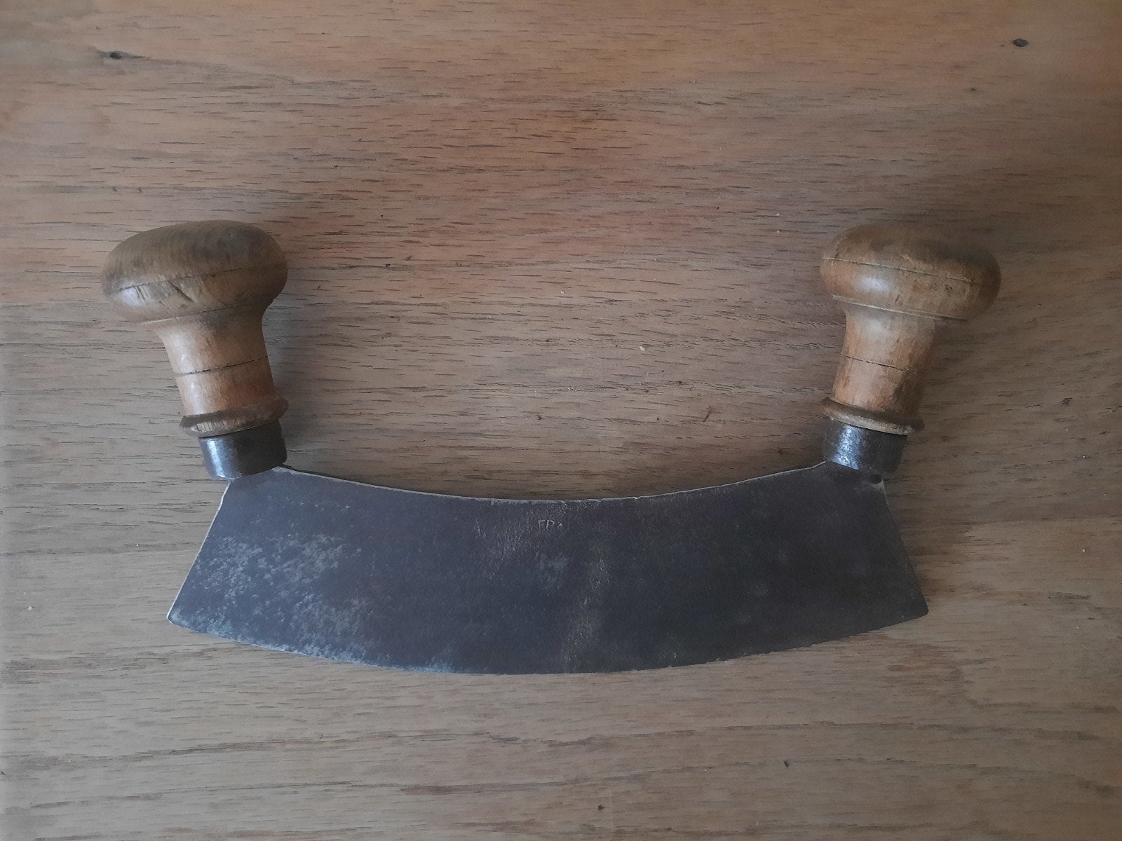 couteau de berceau ancien, couperet, mezzaluna, Antiquités & Art, Enlèvement ou Envoi
