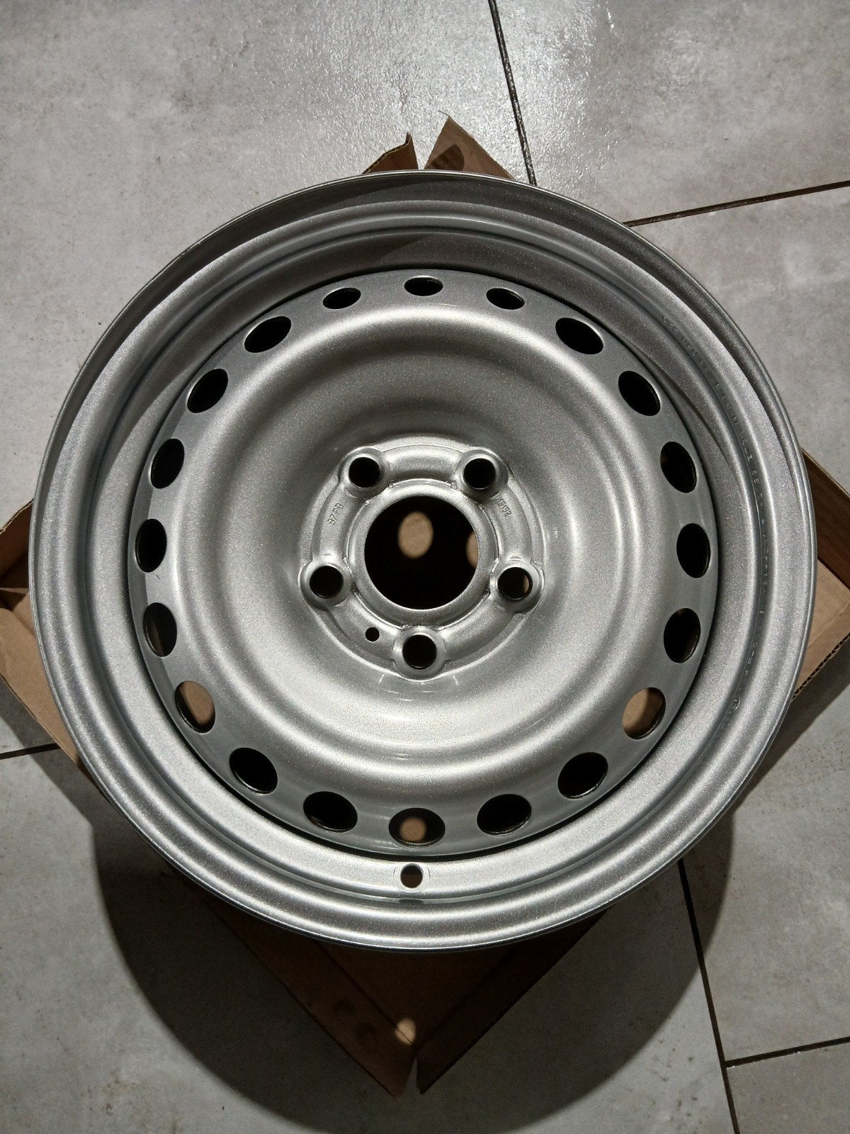 1 nieuwe stalen velg van 15 inch, Auto-onderdelen, Banden en Velgen, Velg(en), 15 inch, Nieuw, Ophalen
