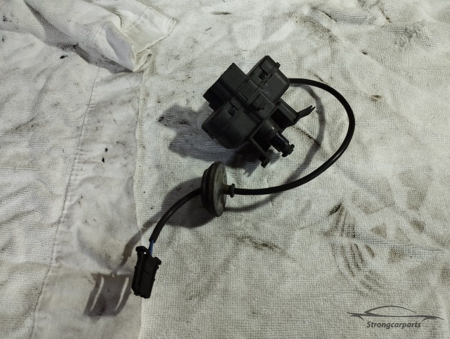 tankklepvergrendelingsmotor Volkswagen golf Golf 6 1K1/AJ5 5, Gebruikt, -, -, Ophalen of Verzenden