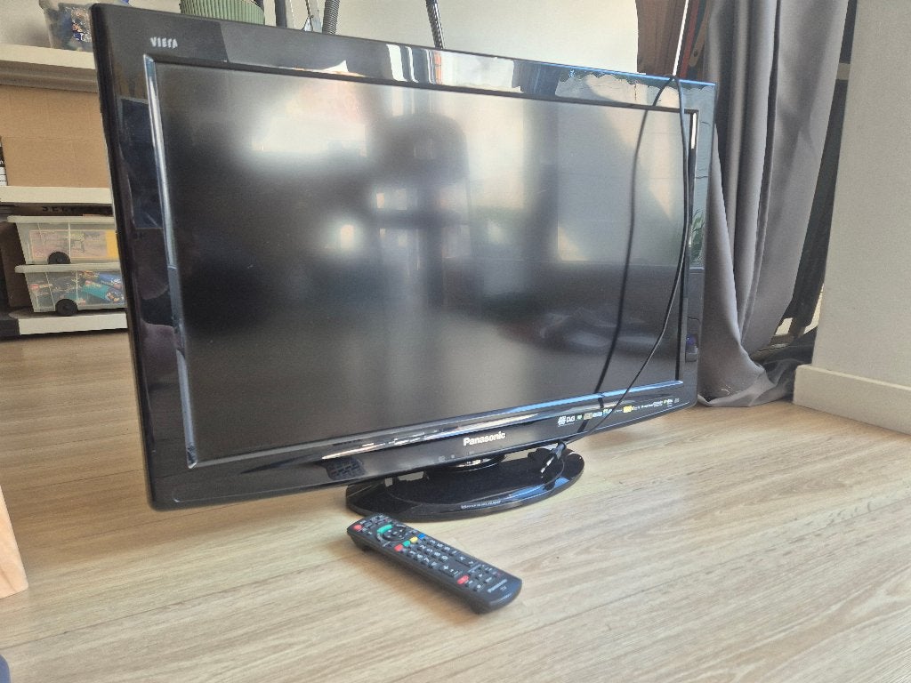 Samsung LCD TV 32 inch, LCD, Enlèvement, Samsung, Full HD (1080p)