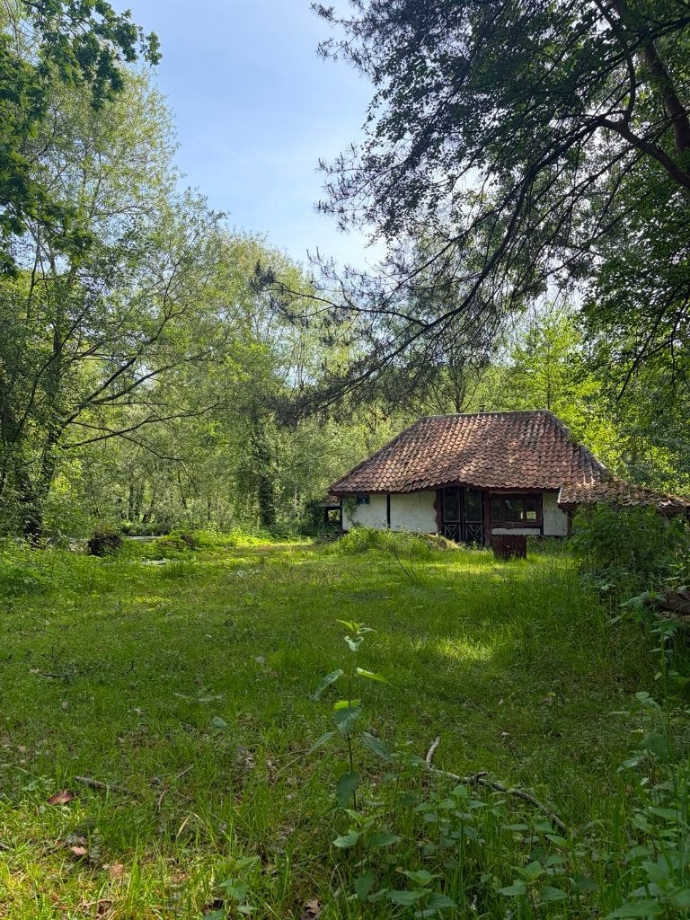 Vakantieverblijf met grote vijver (Oudsbergen), Immo, Buitenverblijven te koop