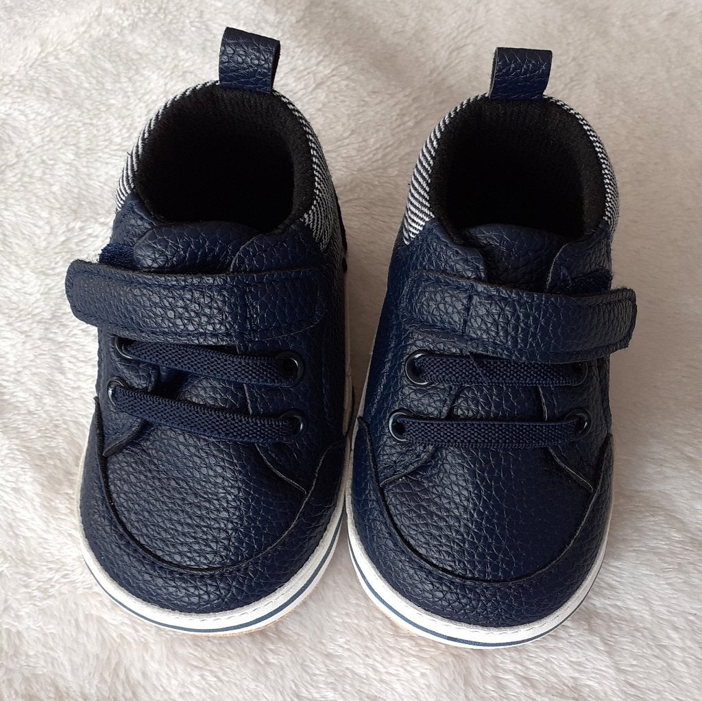 Baby schoenen eerste stapschoentjes donkerblauw 19, Schoentjes, Jongetje of Meisje, Nieuw, Ophalen of Verzenden