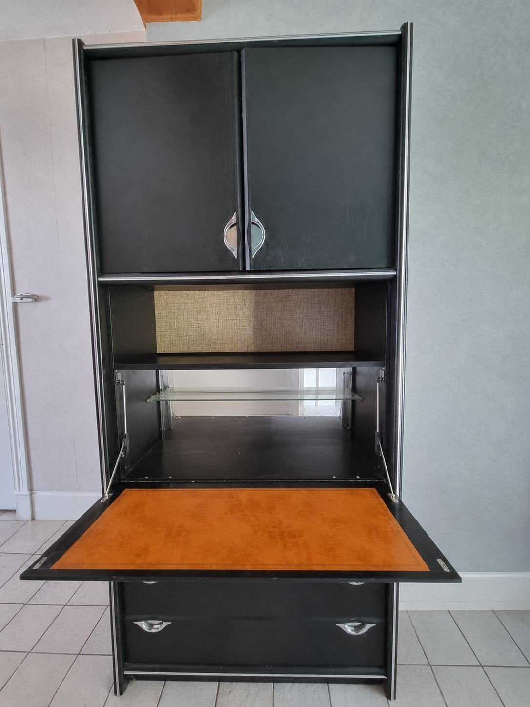 Meuble-bar à donner, Enlèvement