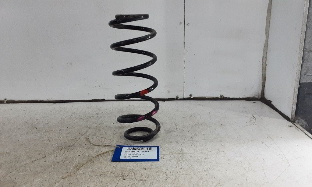 RESSORT DE SUSPENSION ARRIERE Swift (ZA / ZC / ZD1 / 2/3/9), Mevr. I. Hauben, Utilisé, Rue de l'Espoir 34 34
4030  GRIVEGNÉE, BE