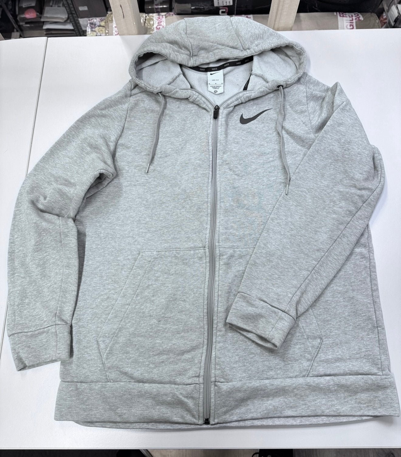 original Nike hoodie vest grijs maat M met rits mannen heren, Kleding | Heren, Truien en Vesten, Zo goed als nieuw, Maat 48/50 (M)