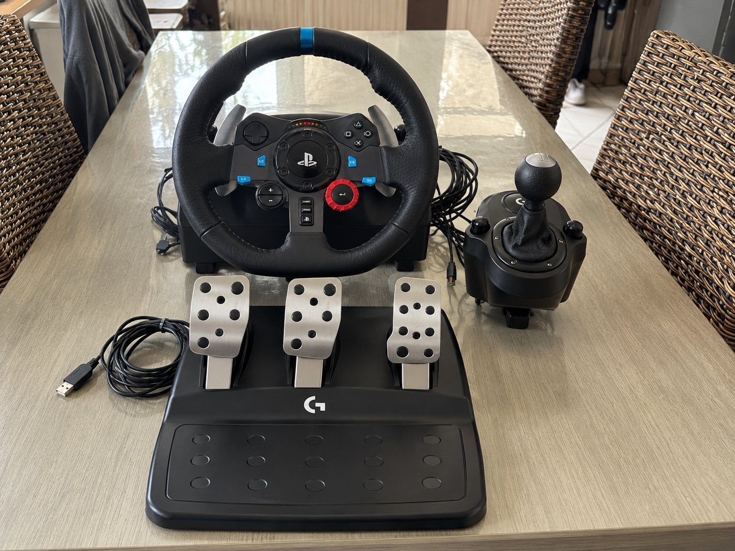 Logitech G29 Driving Force + H-shifter, Ophalen, Zo goed als nieuw, Stuur of Pedalen