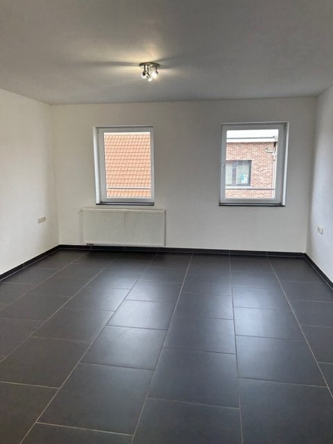 TE HUUR – Ruime appartement te Sint-Niklaas, 50 m² of meer, Provincie Oost-Vlaanderen
