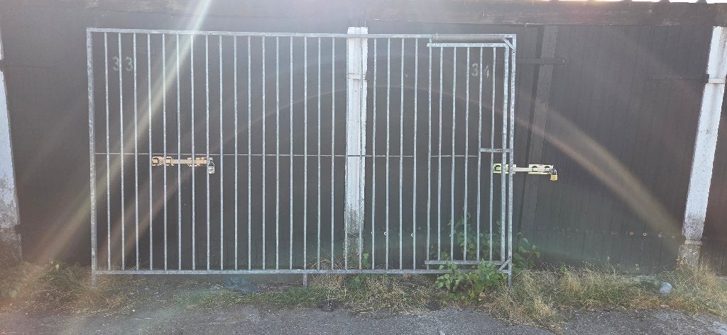 Hondenren, Dieren en Toebehoren, Ophalen, Zo goed als nieuw