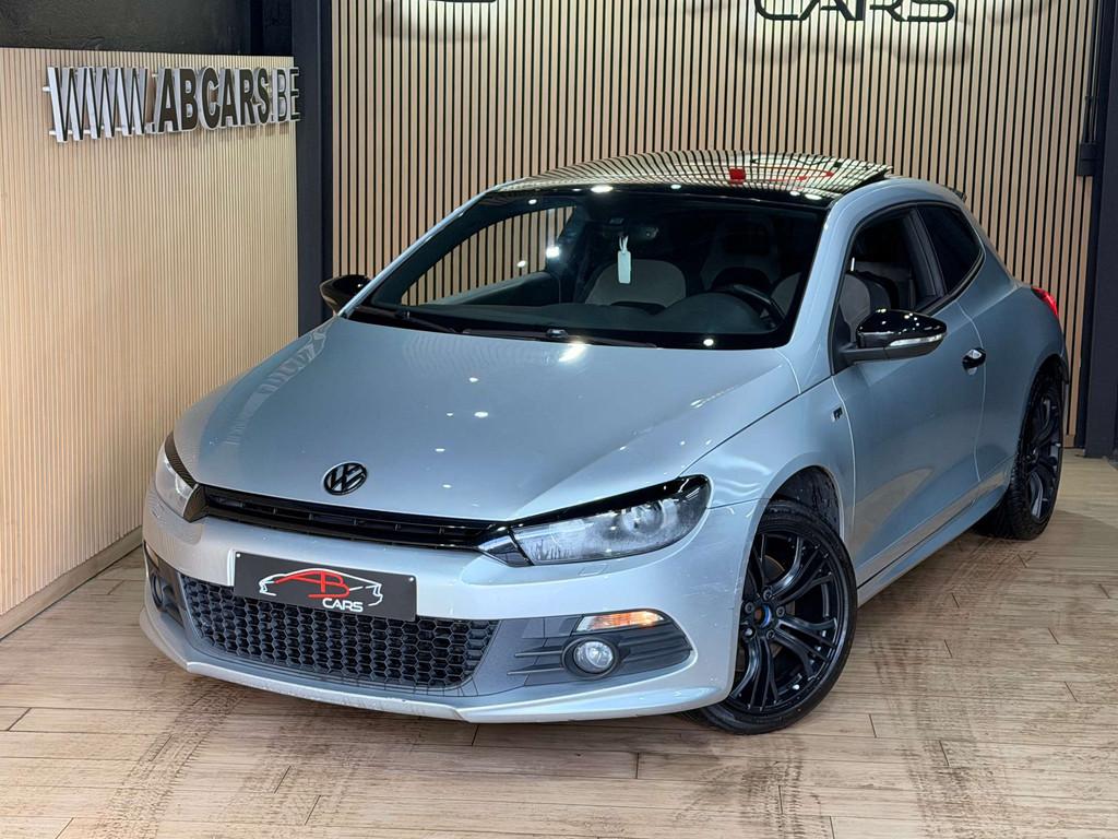 Volkswagen Scirocco 1.4 TSI * DSG * R LINE * (bj 2013), Auto's, Automaat, Stof, Gebruikt, Zwart