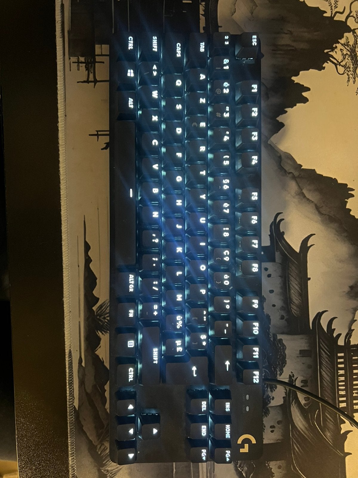 Logitech G413 TKL SE Mechanisch Gaming Toetsenbord| TKL, Computers en Software, Toetsenborden, Zo goed als nieuw, Ophalen
