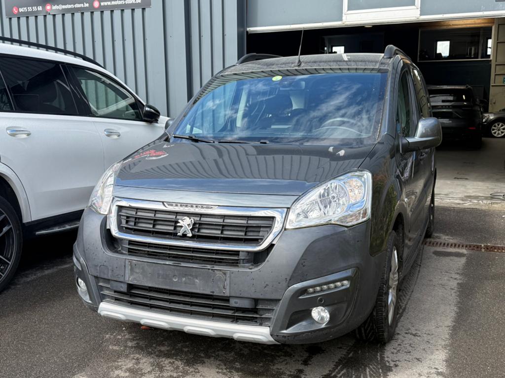 Peugeot partner 2018 1.6 HDI 92000 km 100 pk, Auto diversen, Ongevalwagen, Ophalen, Peugeot