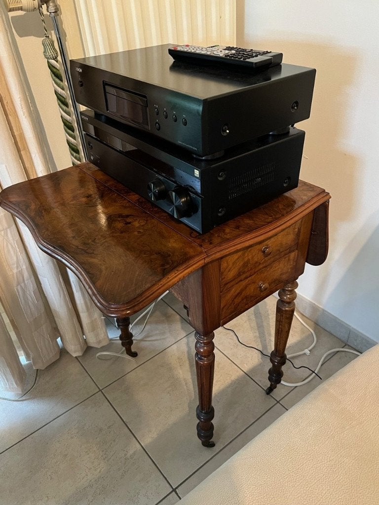 Petite table à écrire / bureau, Antiquités & Art, Enlèvement