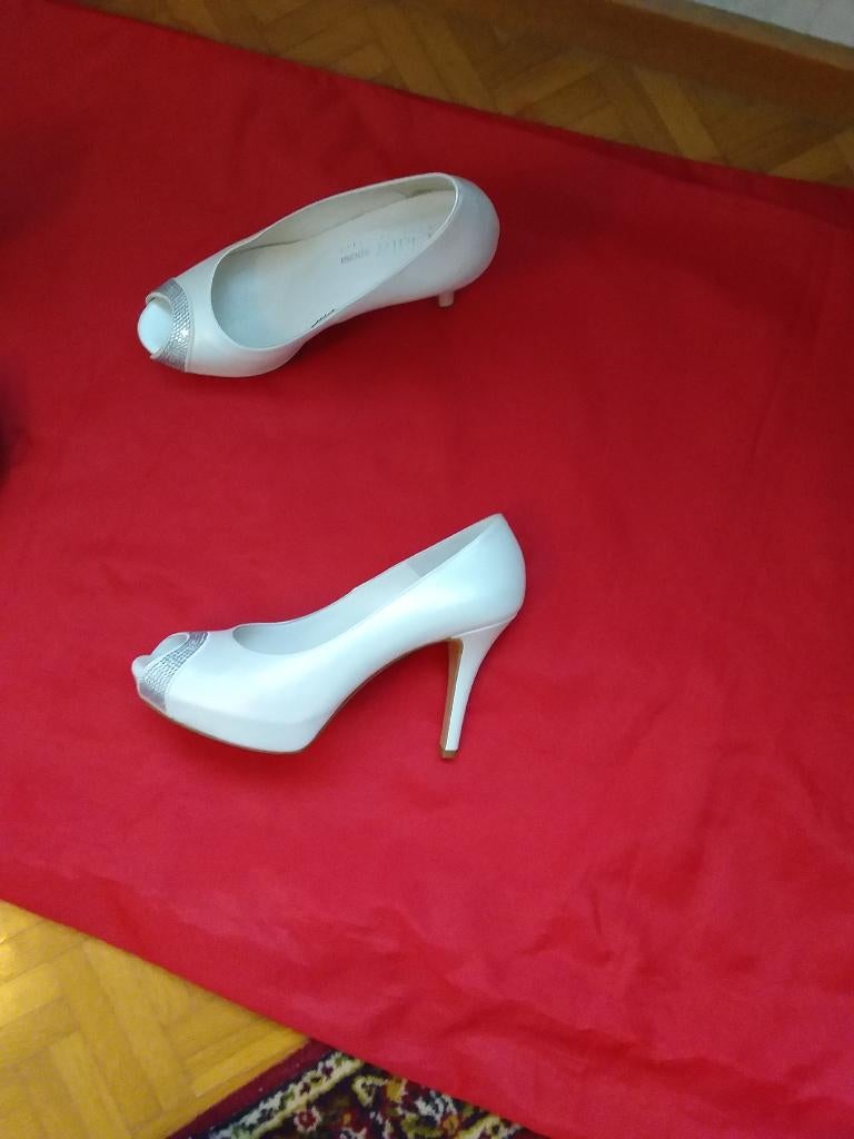 Chaussures de mariage pour femmes, taille 39, Enlèvement, Comme neuf