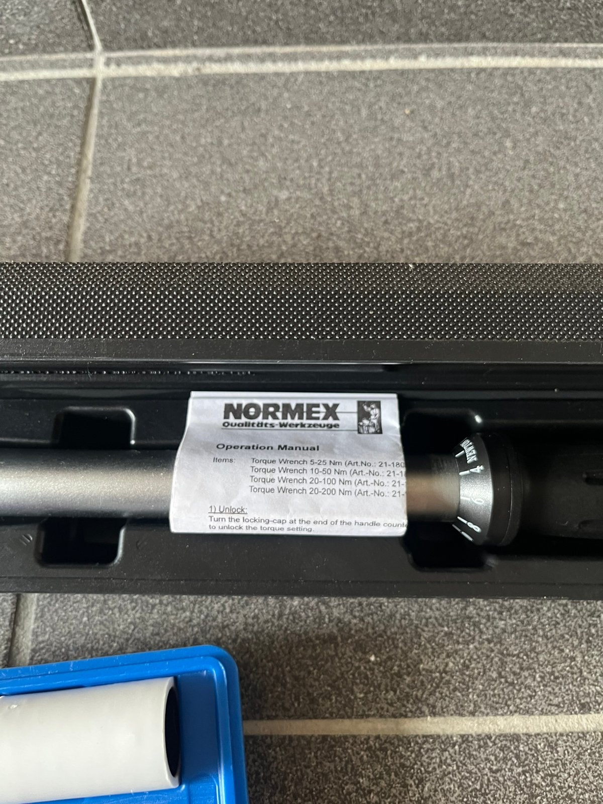 Professionele momentsleutel en toebehoren, Ophalen, Nieuw
