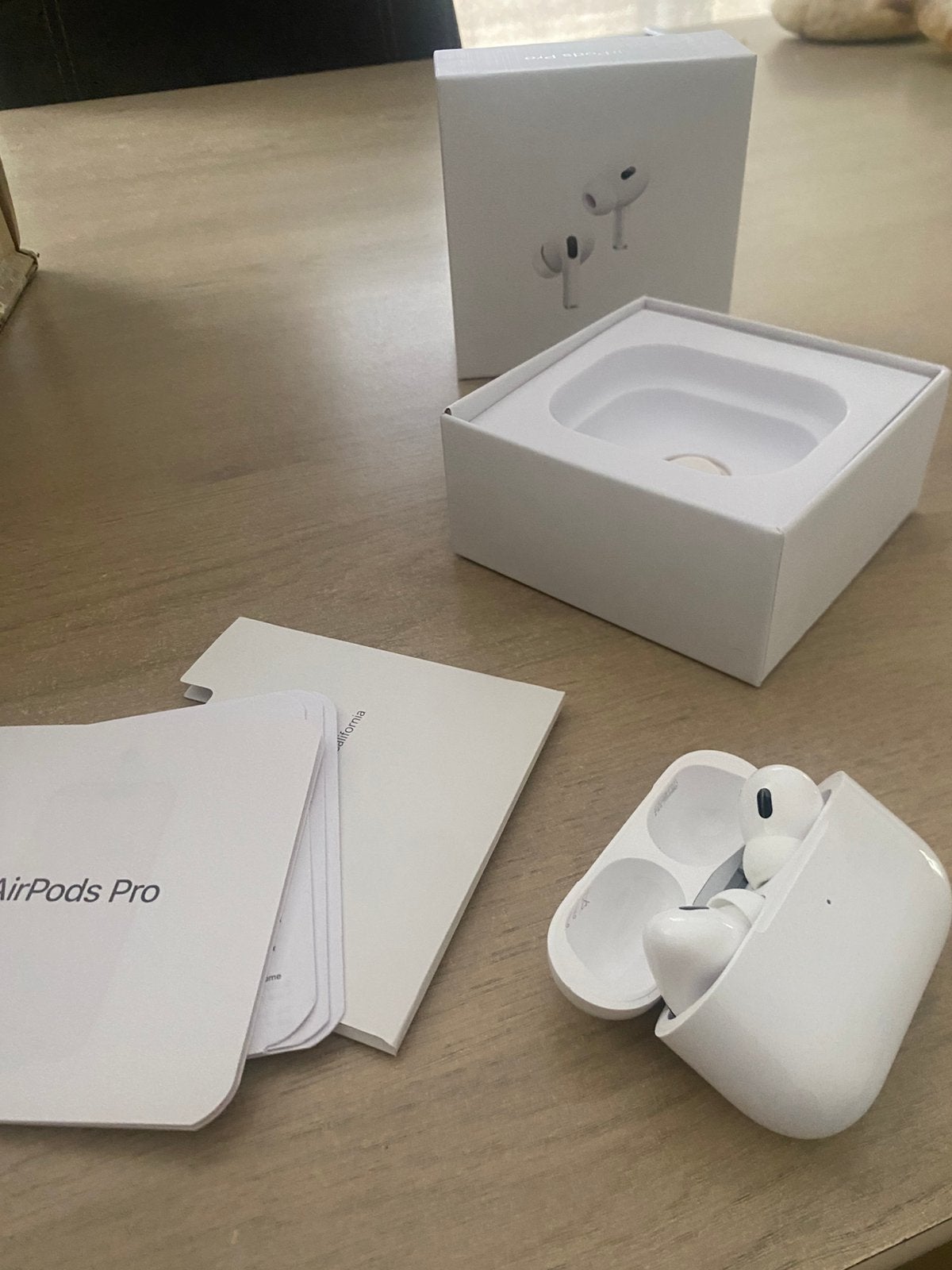 Air pods gen 2, Telecommunicatie, In gehoorgang (in-ear), Ophalen of Verzenden, Zo goed als nieuw, Wit