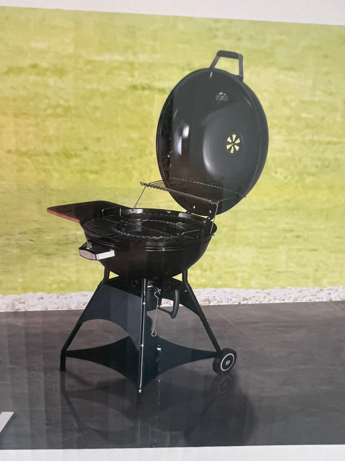 Barbecue jamais utilisé nouvelle dans le carton Prix 100€, Tuin en Terras, Houtskoolbarbecues, Ophalen, Nieuw