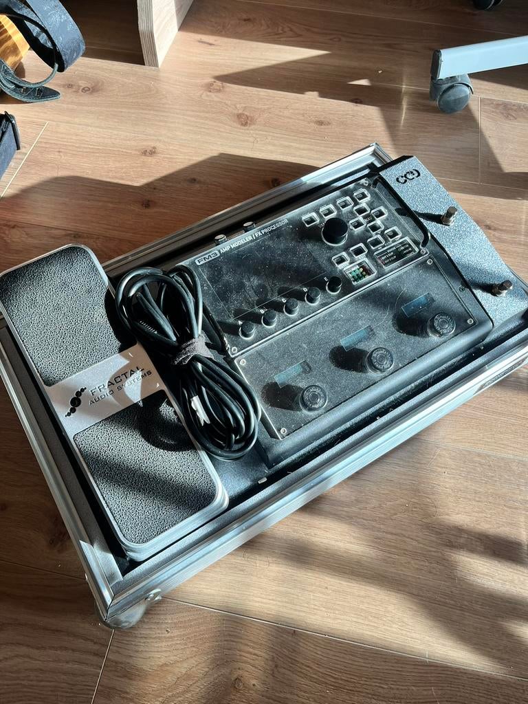 Fractal FM3 met exp pedalen in case, Enlèvement, Comme neuf
