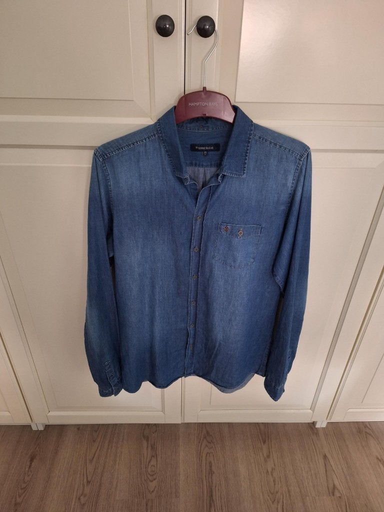 NIEUW mooi licht jeanshemd, Terre Bleue, man S, Neuf, Enlèvement ou Envoi, Tour de cou 38 (S) ou plus petit, TERRE BLEU.