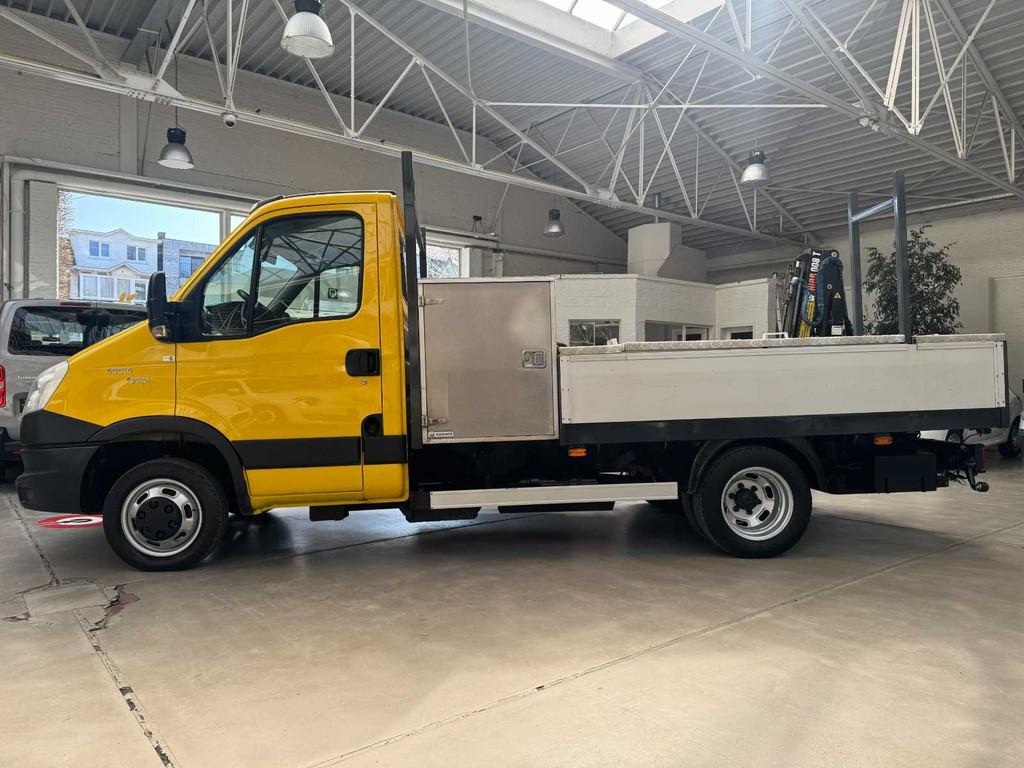 2013 Iveco 40C14G 3.0D Truck with crane 111.560km, Auto's, Iveco, Overige brandstoffen, Bedrijf, Te koop