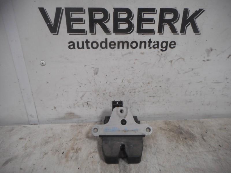 SLOTVANGER ACHTERKLEP Ford Focus 3 (8m51-r442a66-da), Gebruikt, Ford