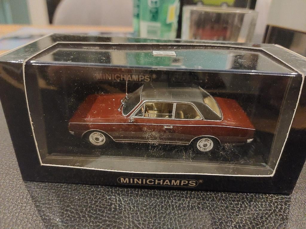 Minichamps Opel Commodore A de 1966 dark red, Enlèvement ou Envoi, Neuf, Voiture, MiniChamps