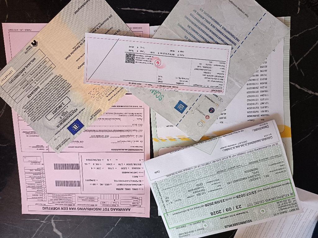 Opel, Autos, Argent ou Gris, Achat, 4 portes, Boîte manuelle