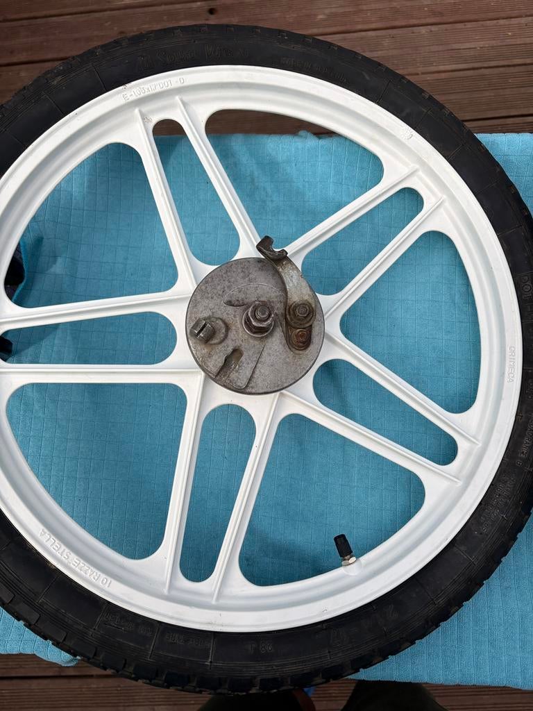 Grimeca witte complete velgen honda camino, Fietsen en Brommers, Ophalen of Verzenden, Zo goed als nieuw