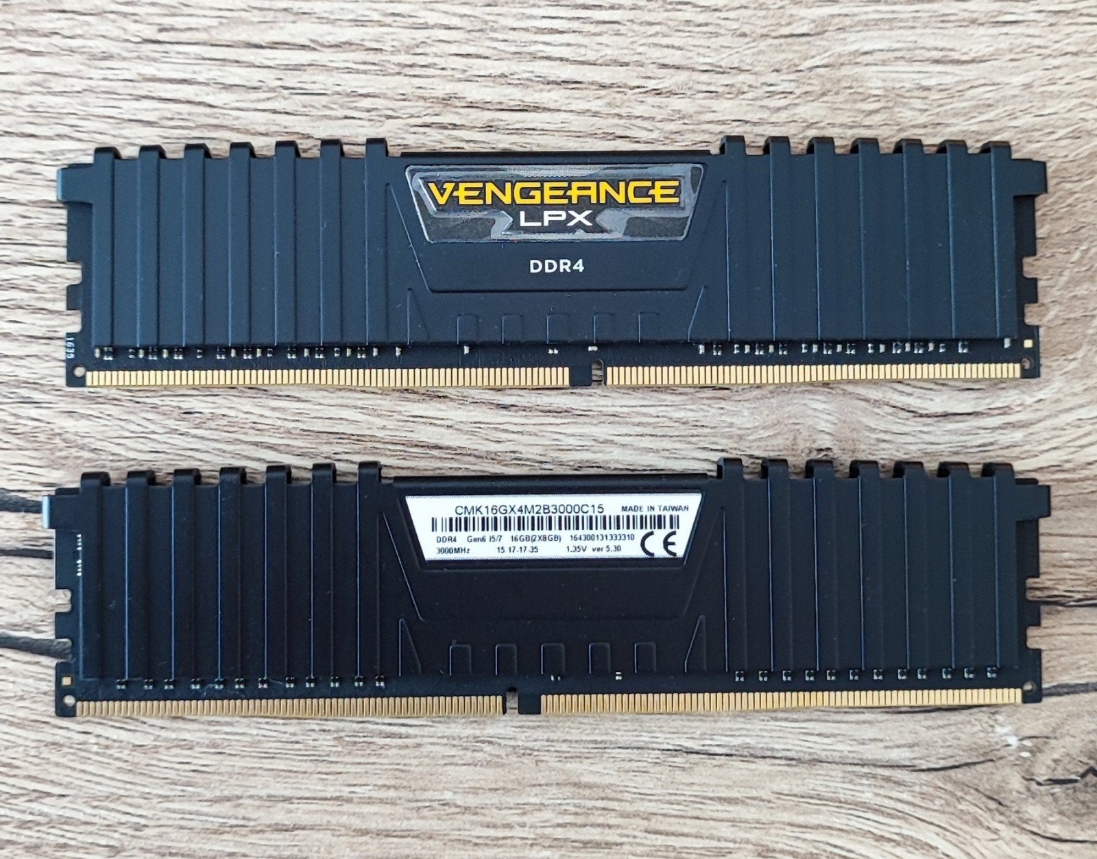 Corsair Vengeance LPX 2x8Go 3000 MHz DDR4 RAM, Computers en Software, DDR4, Ophalen of Verzenden, Zo goed als nieuw, Desktop